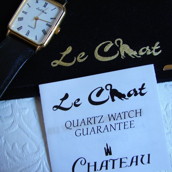 Le Chat 1993 Quartz Ladies WATCH, Gold Tone,Leather Strap,Soft Case,Nds Batt C27 - Picture 7 of 15